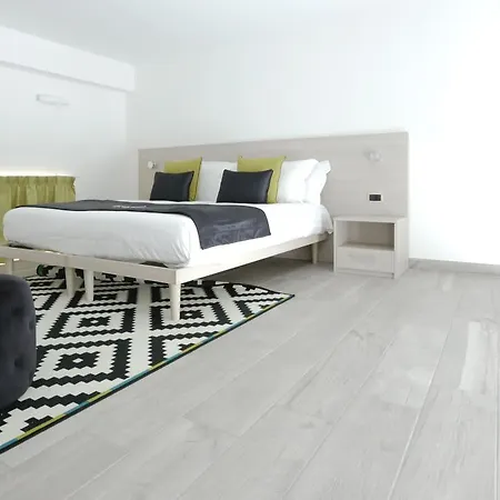 Ecumano Space 3*