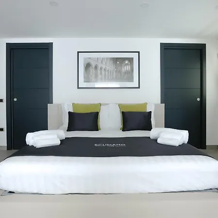 Hotell Ecumano Space 3*