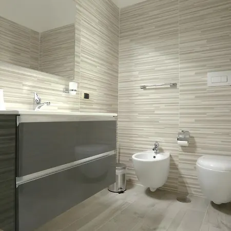 Hotell Ecumano Space Neapel