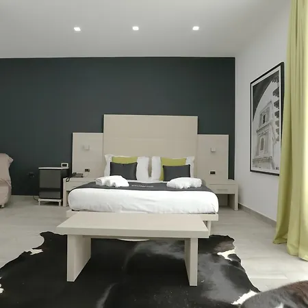 Hotel Ecumano Space 3*