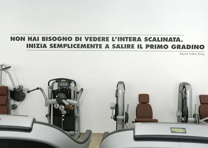 Ecumano Space 3* Napoli